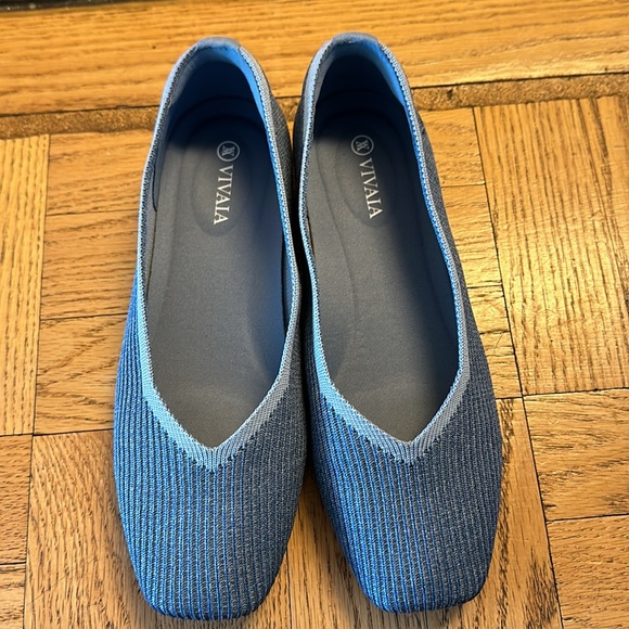 Vivaia blue Flats - 7.5 - Picture 7 of 7